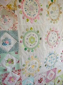 Complete Pattern Quilters Flower Garden