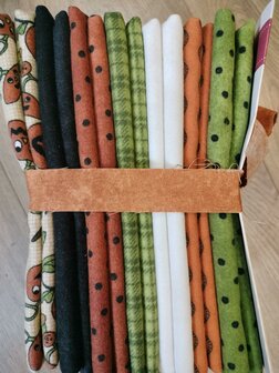 Quiltkit Ragtime Flannel Quilt orange-offwhite-green-black