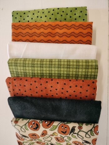 Quiltkit Ragtime Flannel Quilt orange-offwhite-green-black